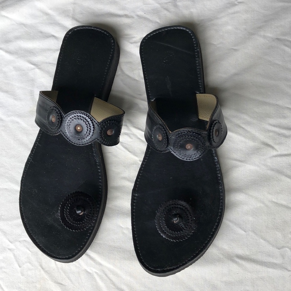Black slip on sandals with toe post